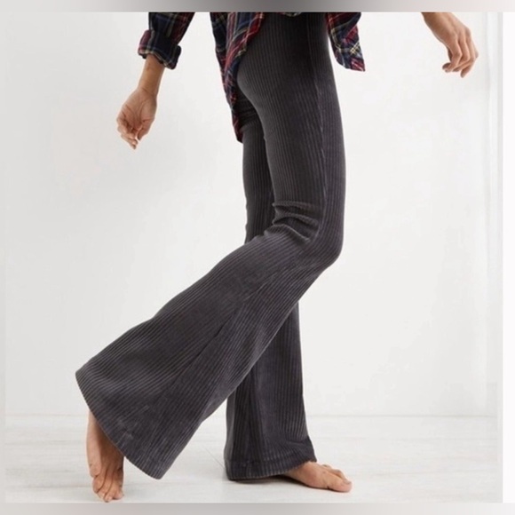 Aerie Velour pant - Picture 2 of 8